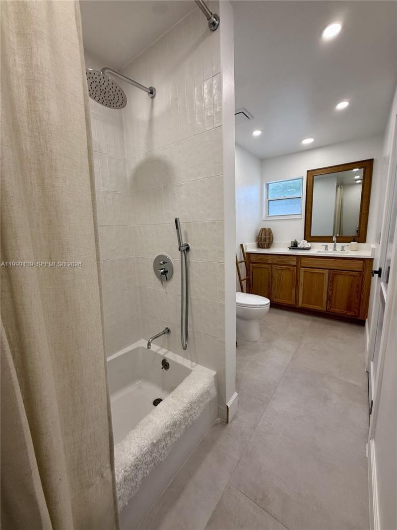 625 Whippoorwill Ter, Unit #, West Palm Beach, FL 33411 Photo