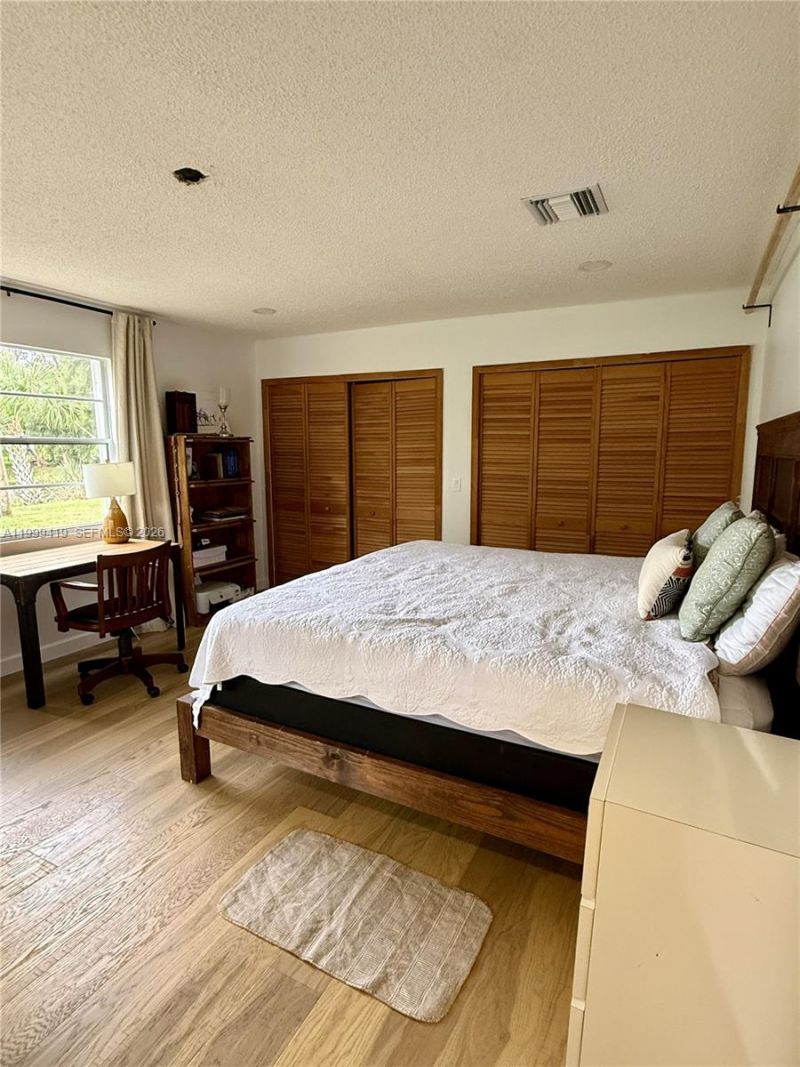 625 Whippoorwill Ter, Unit #, West Palm Beach, FL 33411 Photo
