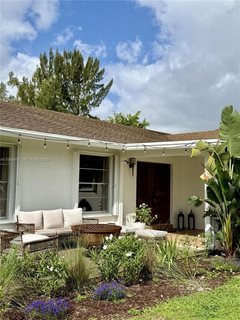 625 Whippoorwill Ter, Unit #, West Palm Beach, FL 33411 Photo