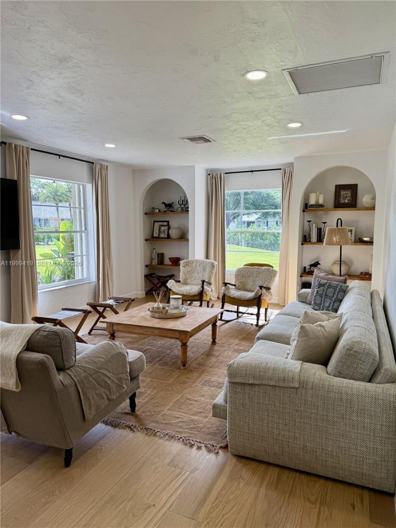 625 Whippoorwill Ter, Unit #, West Palm Beach, FL 33411 Photo