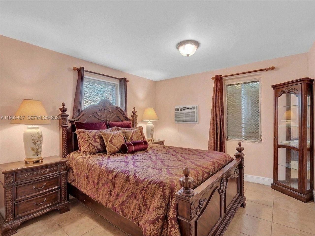 10 SW 72nd Ave, Miami, FL 33144 Photo