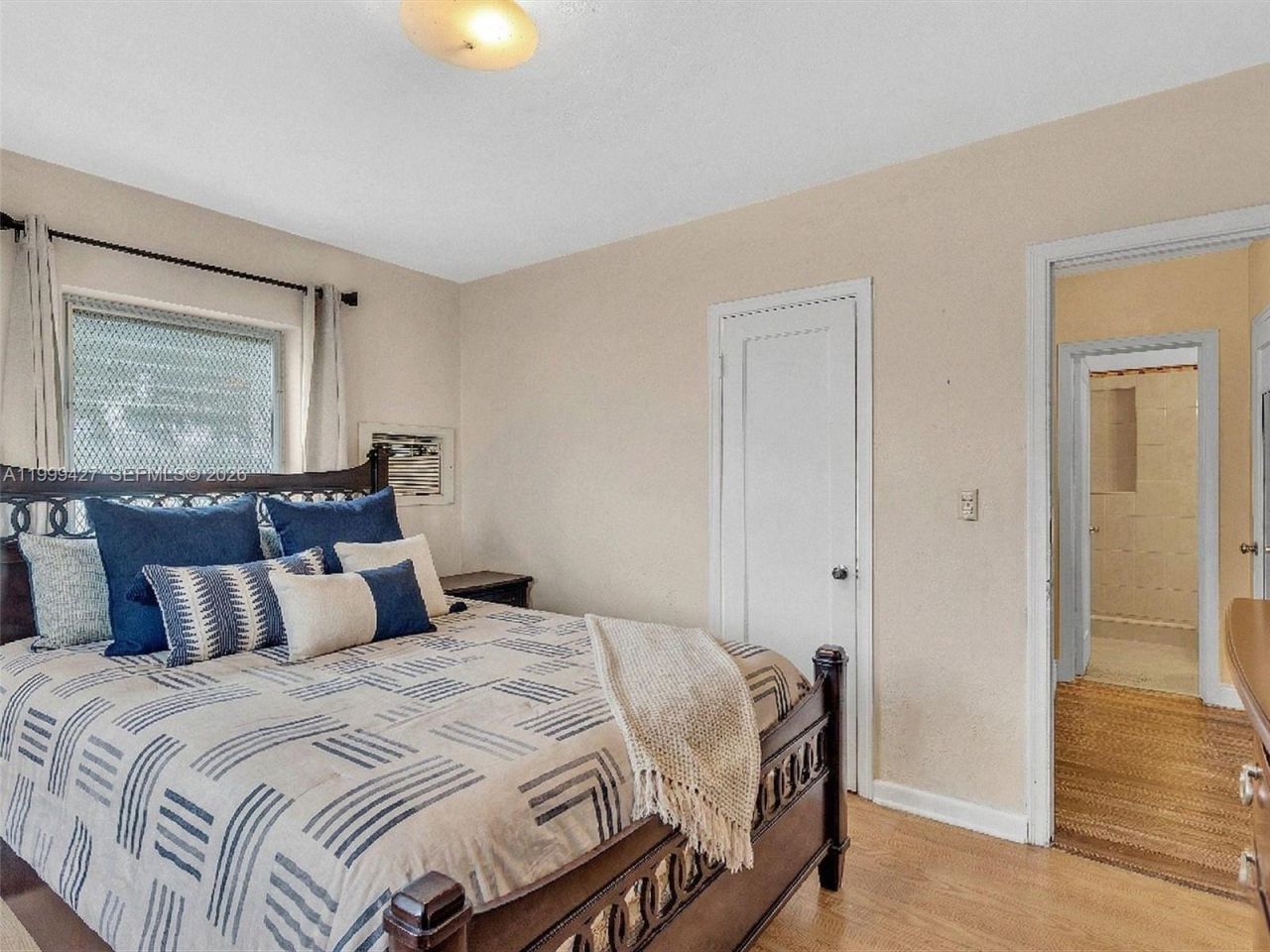 10 SW 72nd Ave, Miami, FL 33144 Photo