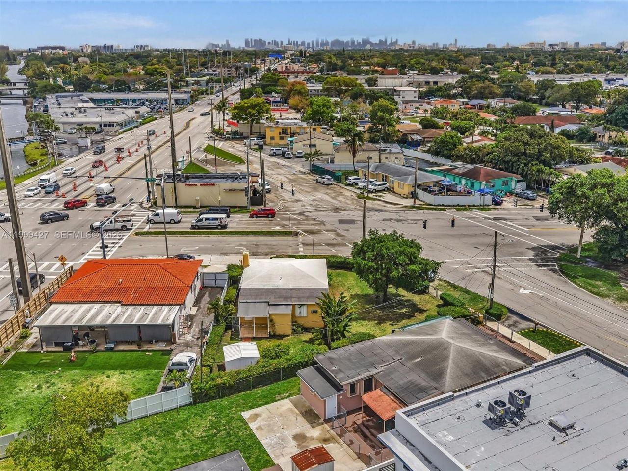 10 SW 72nd Ave, Miami, FL 33144 Photo