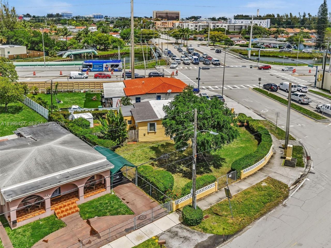 10 SW 72nd Ave, Miami, FL 33144 Photo