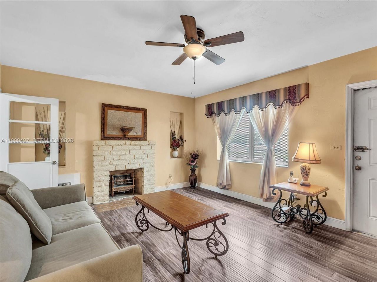 10 SW 72nd Ave, Miami, FL 33144 Photo