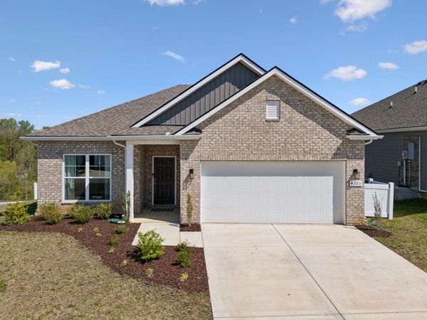4201 Ellie Ct, Columbia, TN 38401