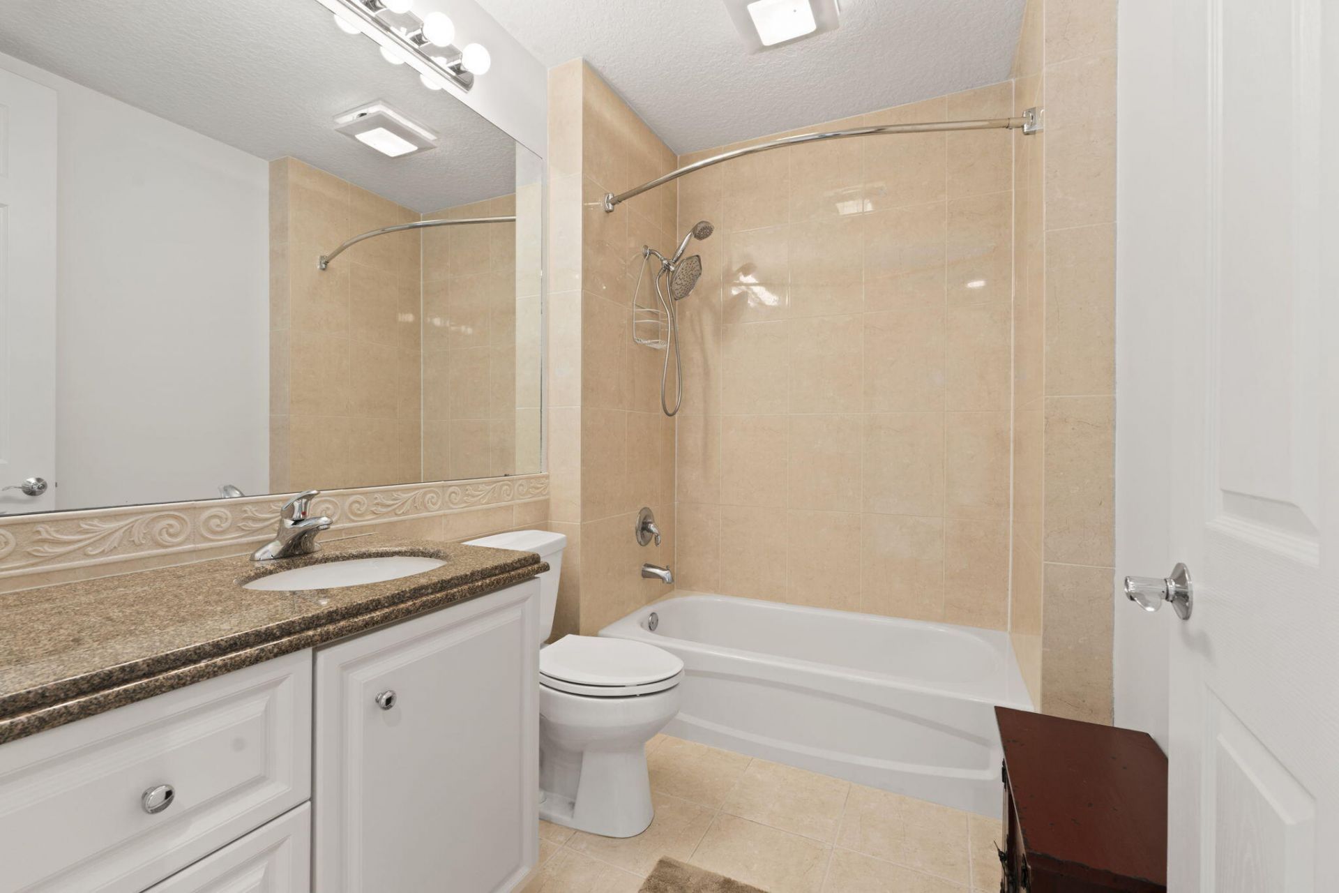 13 Harbour Isle Drive W, Unit Ph2, Fort Pierce, FL 34949 Photo