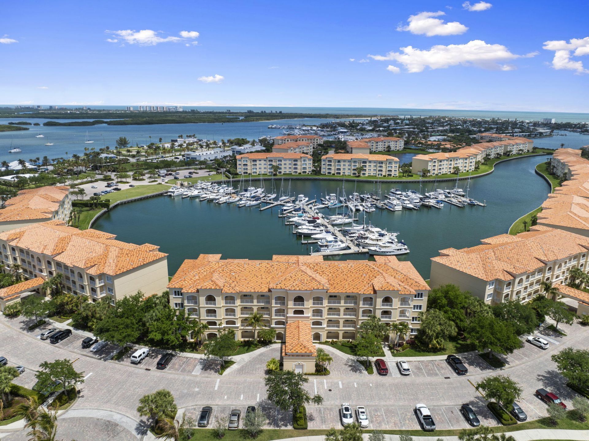 13 Harbour Isle Drive W, Unit Ph2, Fort Pierce, FL 34949 Photo