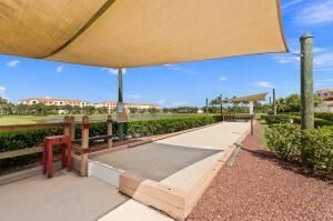 13 Harbour Isle Drive W, Unit Ph2, Fort Pierce, FL 34949 Photo