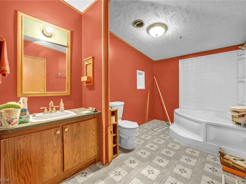 863 Peru Olena Road E, Unit 23, Norwalk, OH 44857 Photo 14