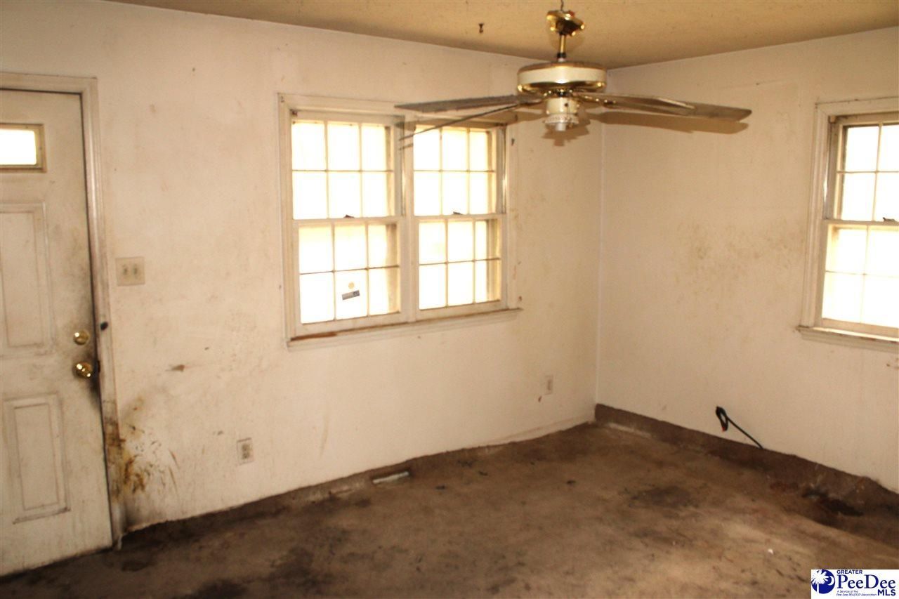 165 Pinestraw Rd. Photo 10