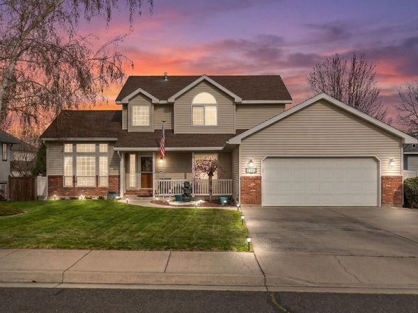 2111 S St Charles Rd, Veradale, WA 99037