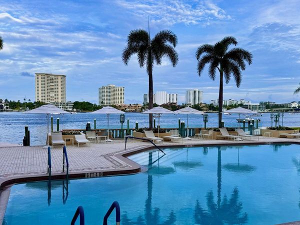 300 SE 5th Avenue, Unit 5180, Boca Raton, FL 33432