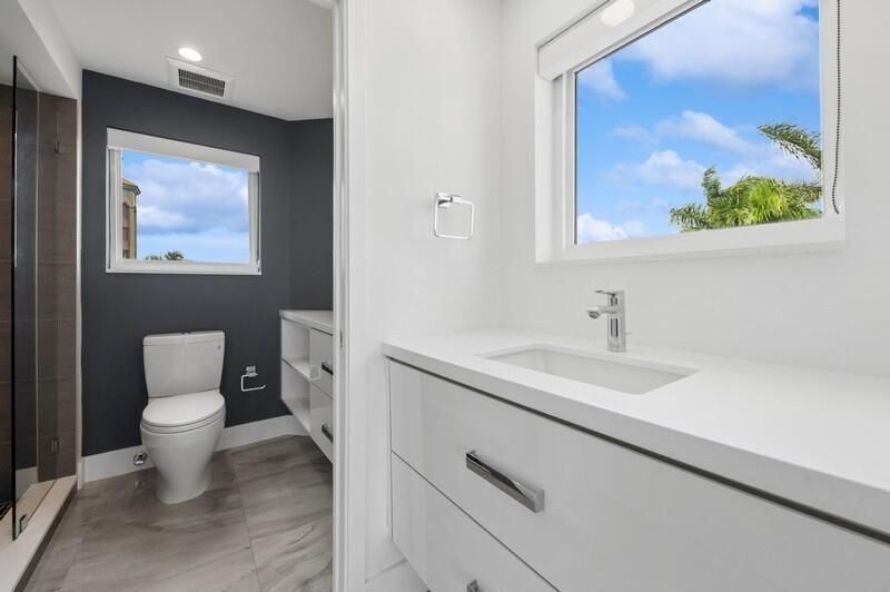 300 SE 5th Avenue, Unit 5180, Boca Raton, FL 33432 Photo