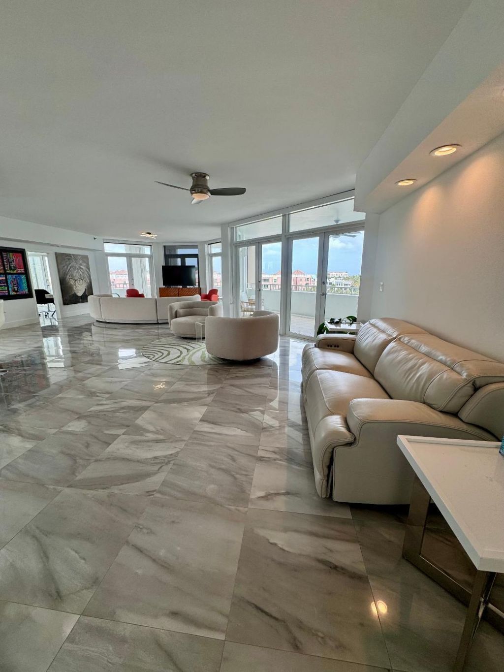 300 SE 5th Avenue, Unit 5180, Boca Raton, FL 33432 Photo