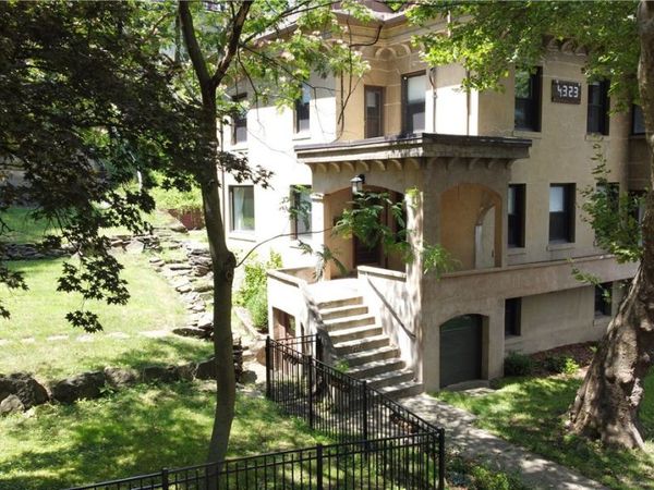 4323 Andover Ter, Pittsburgh, PA 15213