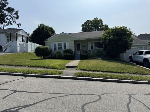 89 Westview, Worcester, MA 01602