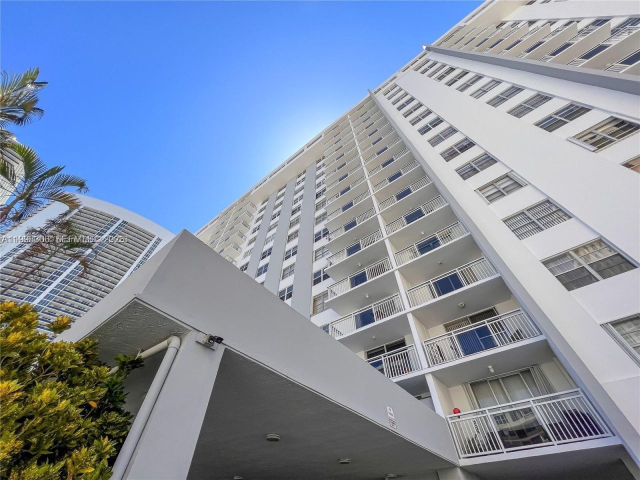 1849 S Ocean Dr, Unit 1103, Hallandale Beach, FL 33009 Photo