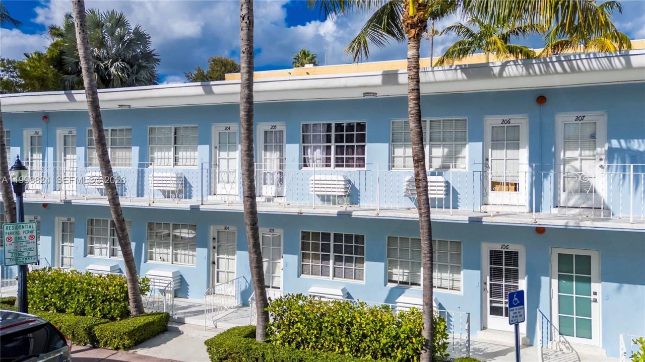 635 8th St, Unit 205, Miami Beach, FL 33139 Photo