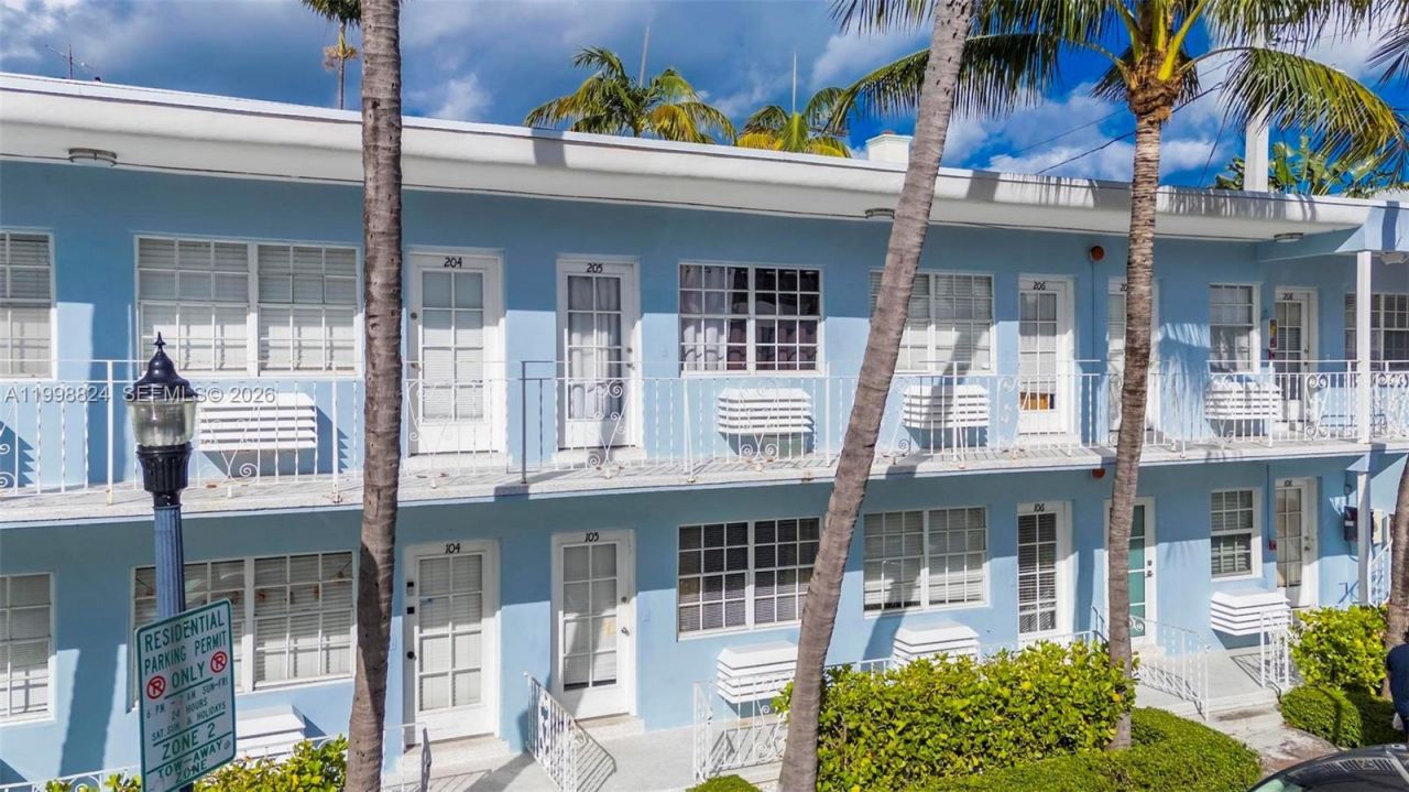 635 8th St, Unit 205, Miami Beach, FL 33139 Photo