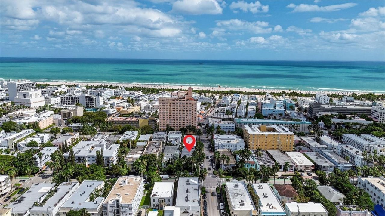 635 8th St, Unit 205, Miami Beach, FL 33139 Photo