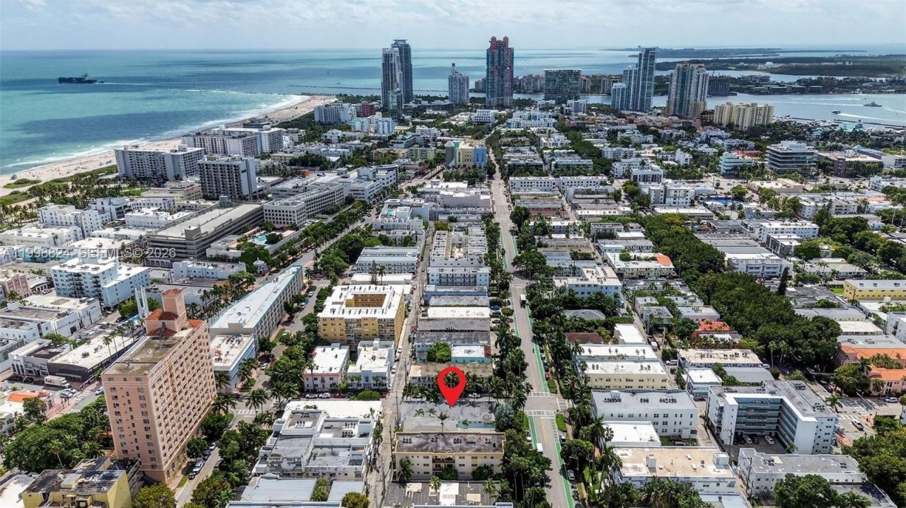 635 8th St, Unit 205, Miami Beach, FL 33139 Photo