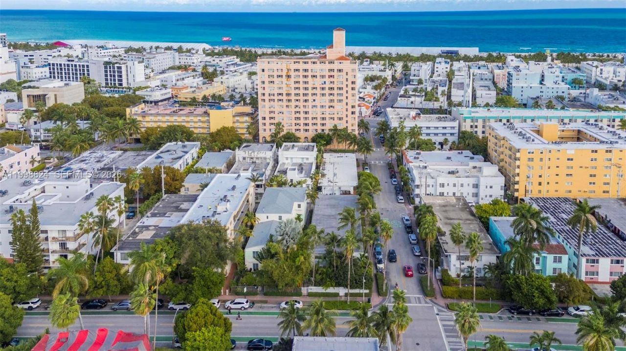 635 8th St, Unit 205, Miami Beach, FL 33139 Photo