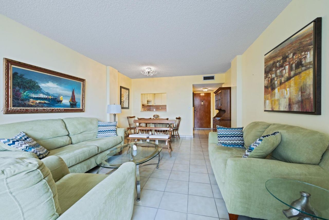 1800 NW 24th Ave , Unit 220, Miami, FL 33125 Photo