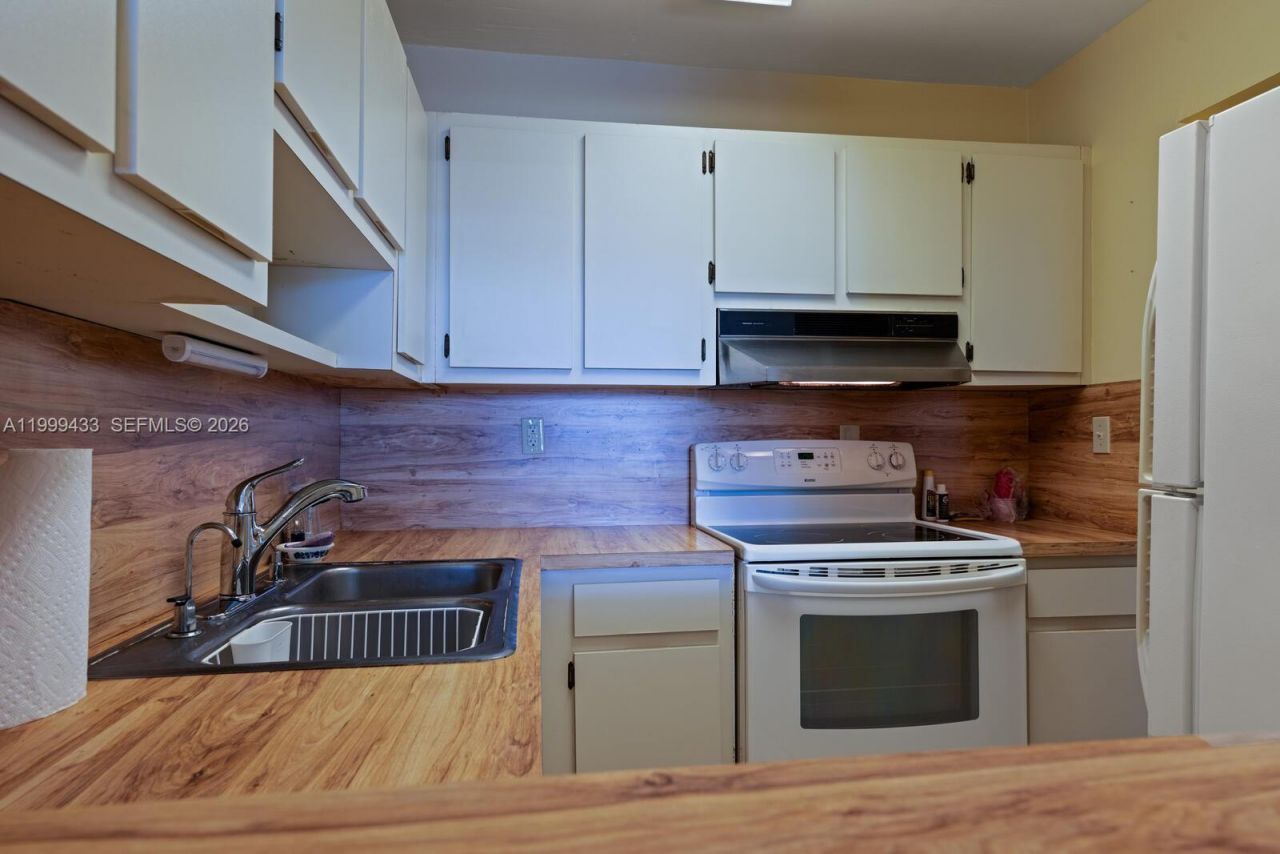 1800 NW 24th Ave , Unit 220, Miami, FL 33125 Photo