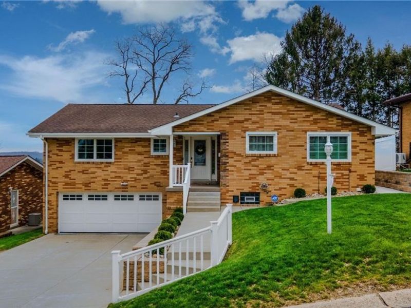 2714 Iva Way, Steubenville, OH 43952 Photo 2