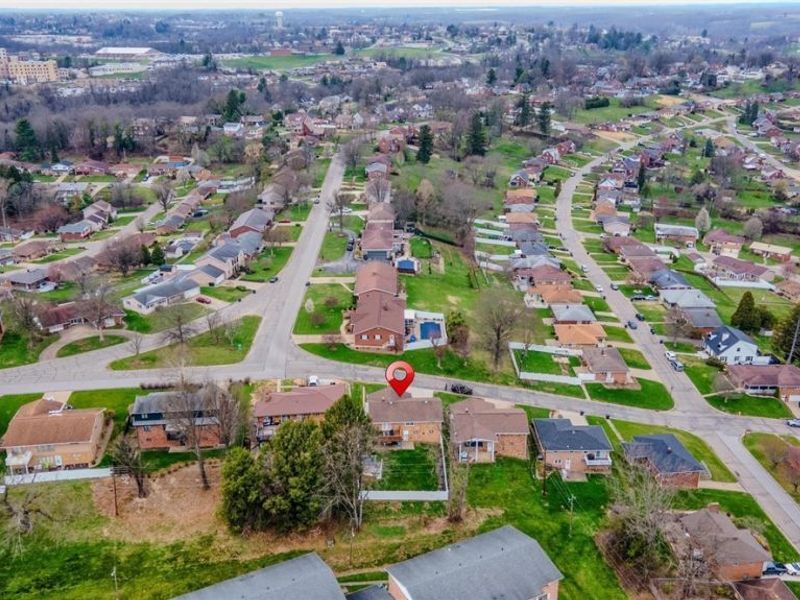 2714 Iva Way, Steubenville, OH 43952 Photo 4