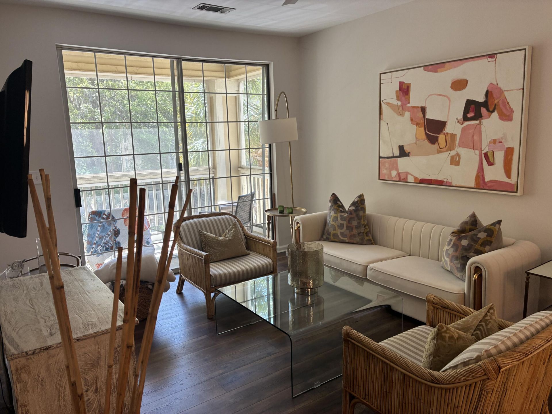 1600 Long Grove Drive Photo 10