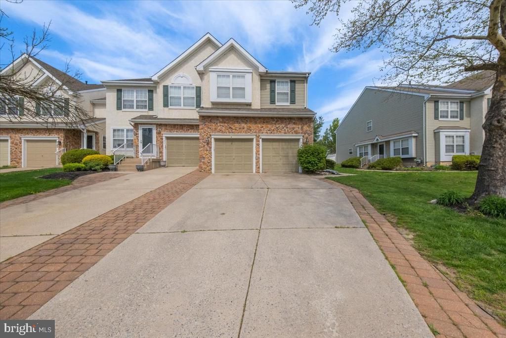 73 Hearthstone Lane, Marlton, NJ 08053 Main Photo