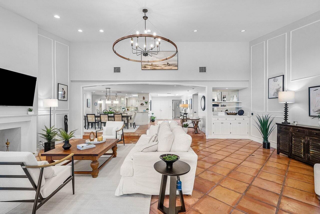 18 Bristol Lane, Boynton Beach, FL 33436 Photo