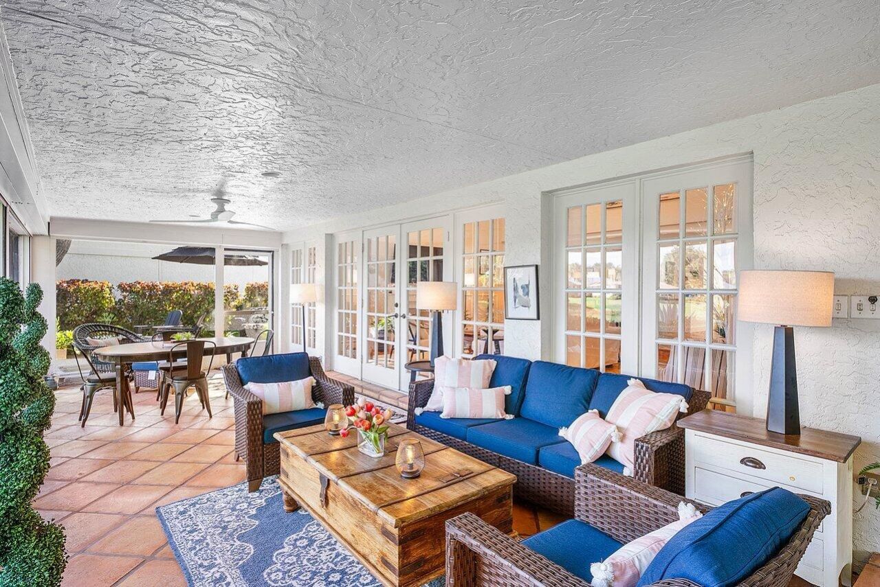 18 Bristol Lane, Boynton Beach, FL 33436 Photo