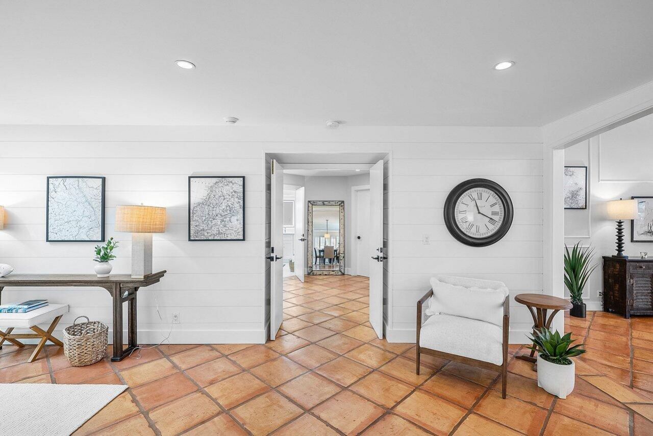 18 Bristol Lane, Boynton Beach, FL 33436 Photo