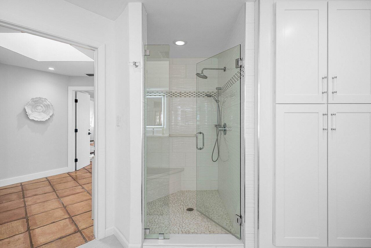 18 Bristol Lane, Boynton Beach, FL 33436 Photo