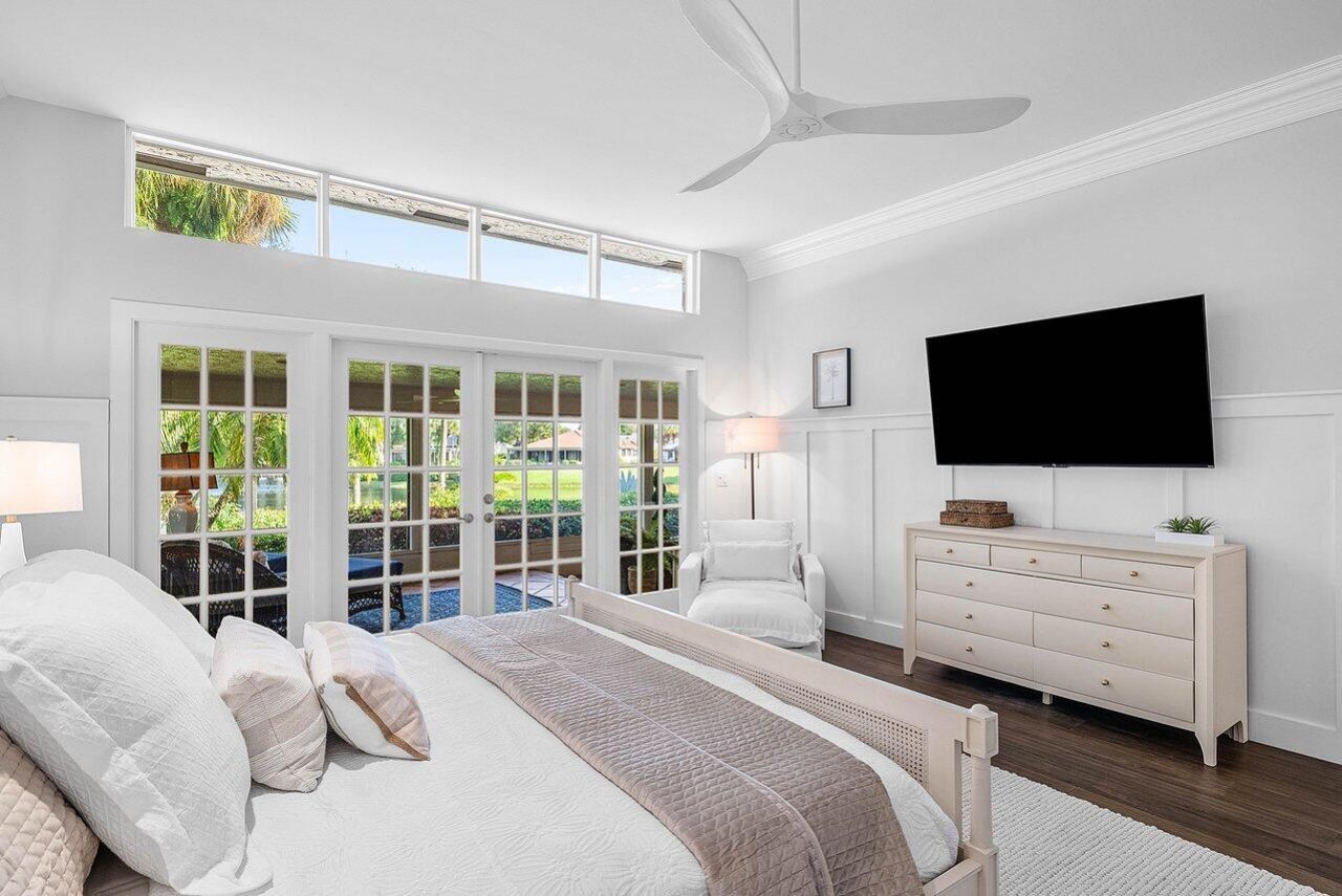 18 Bristol Lane, Boynton Beach, FL 33436 Photo