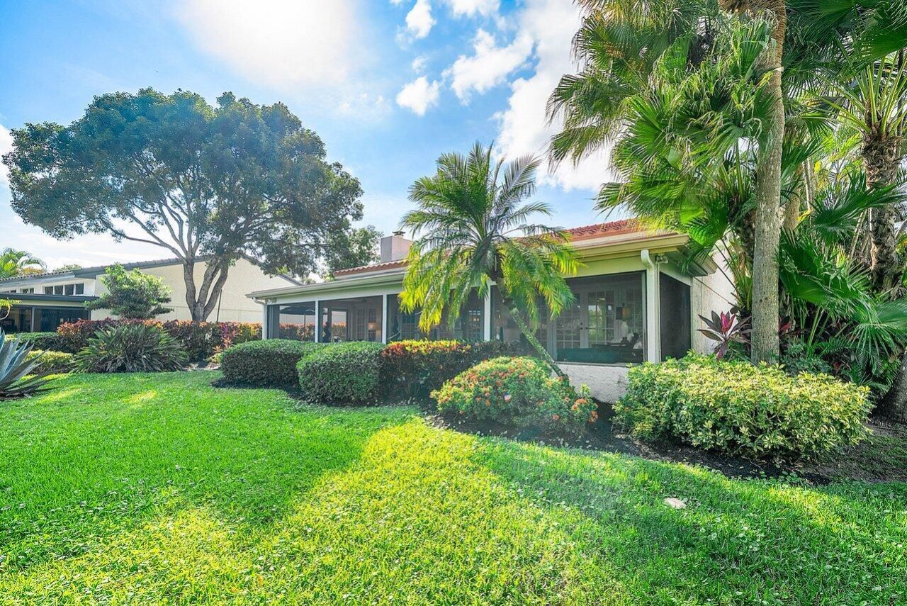 18 Bristol Lane, Boynton Beach, FL 33436 Photo