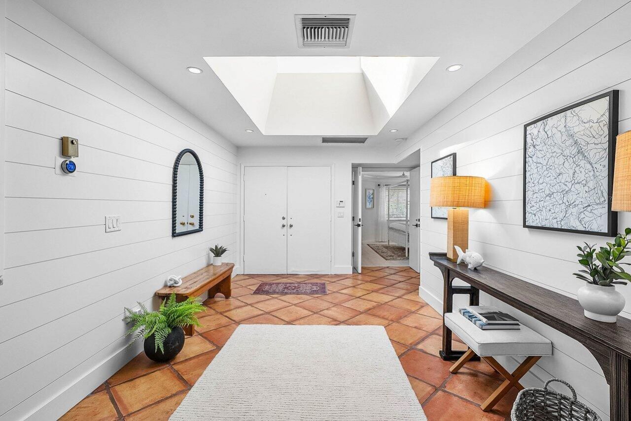 18 Bristol Lane, Boynton Beach, FL 33436 Photo