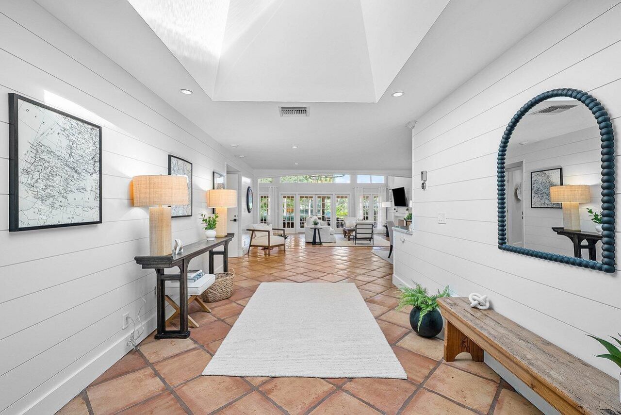 18 Bristol Lane, Boynton Beach, FL 33436 Photo