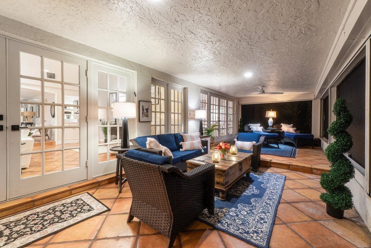 18 Bristol Lane, Boynton Beach, FL 33436 Photo