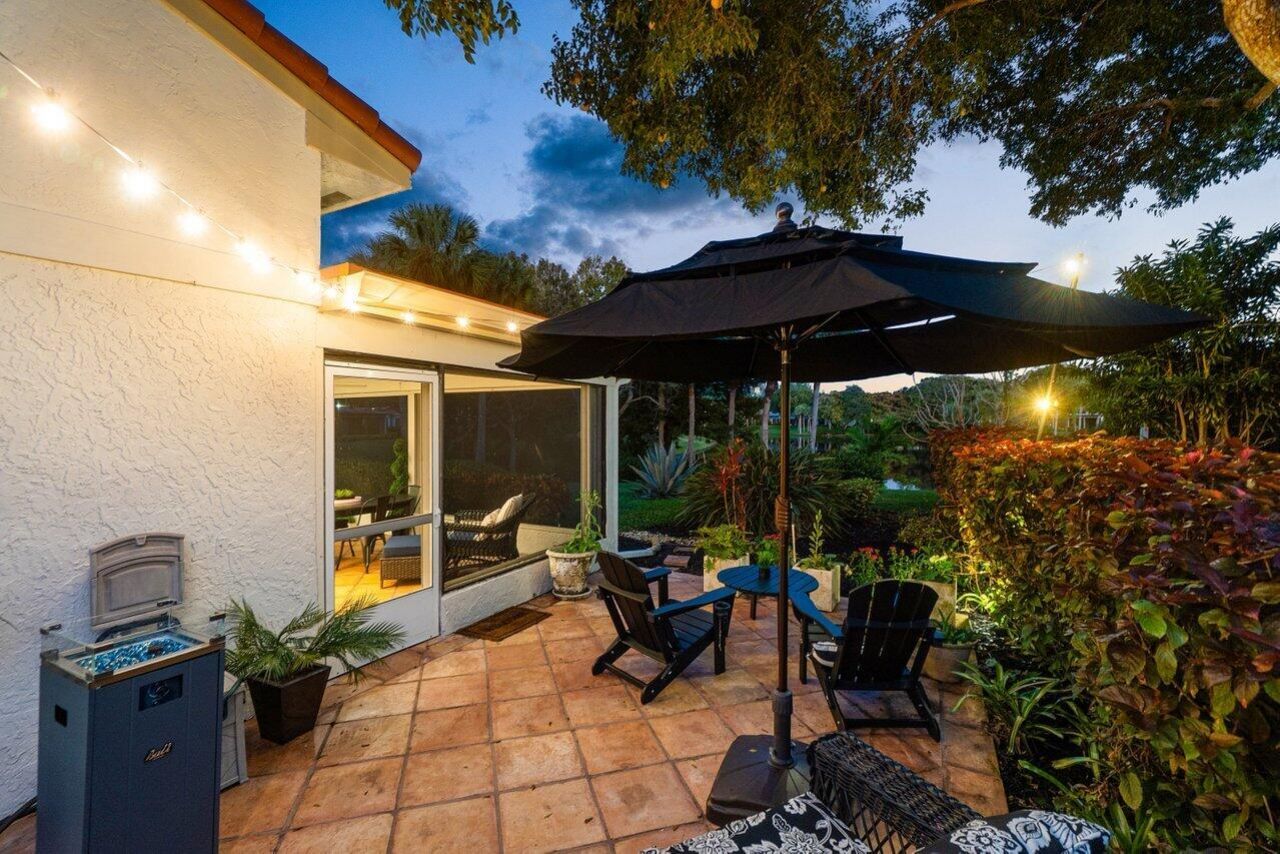 18 Bristol Lane, Boynton Beach, FL 33436 Photo