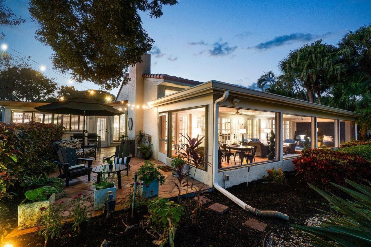 18 Bristol Lane, Boynton Beach, FL 33436 Photo