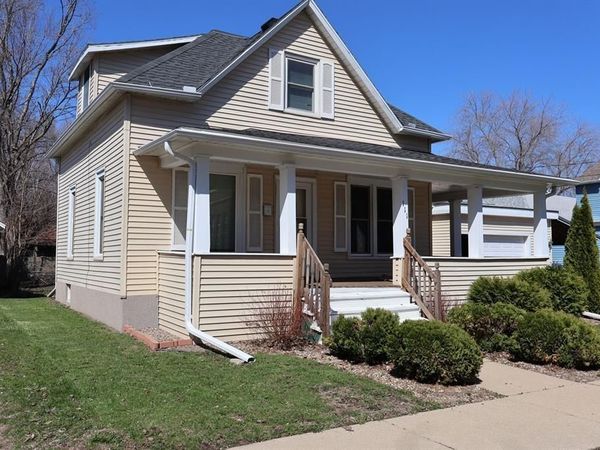111 1St Street, Oelwein, IA 50662