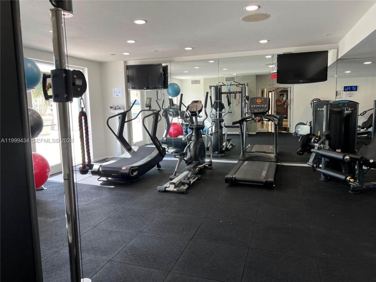 10 Aragon Ave, Unit 1104, Coral Gables, FL 33134 Photo