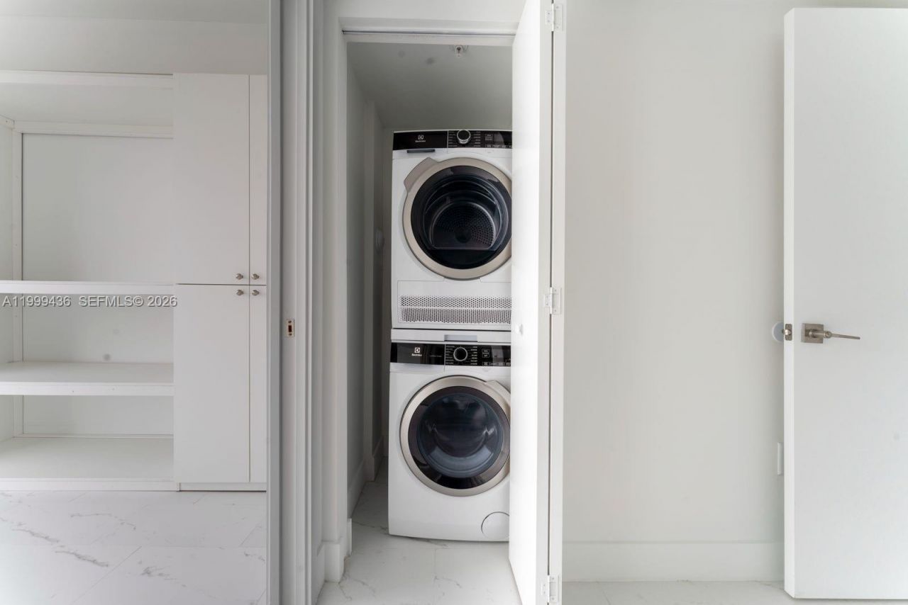 1850 Monroe St, Unit 409, Hollywood, FL 33020 Photo