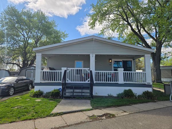 1220 Vista Drive , Heath, OH 43056