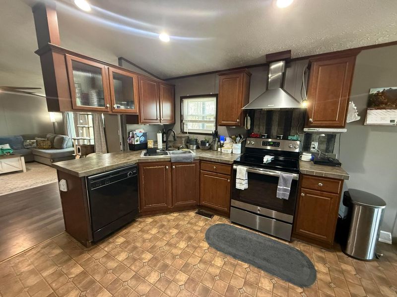 1220 Vista Drive , Heath, OH 43056 Photo 8