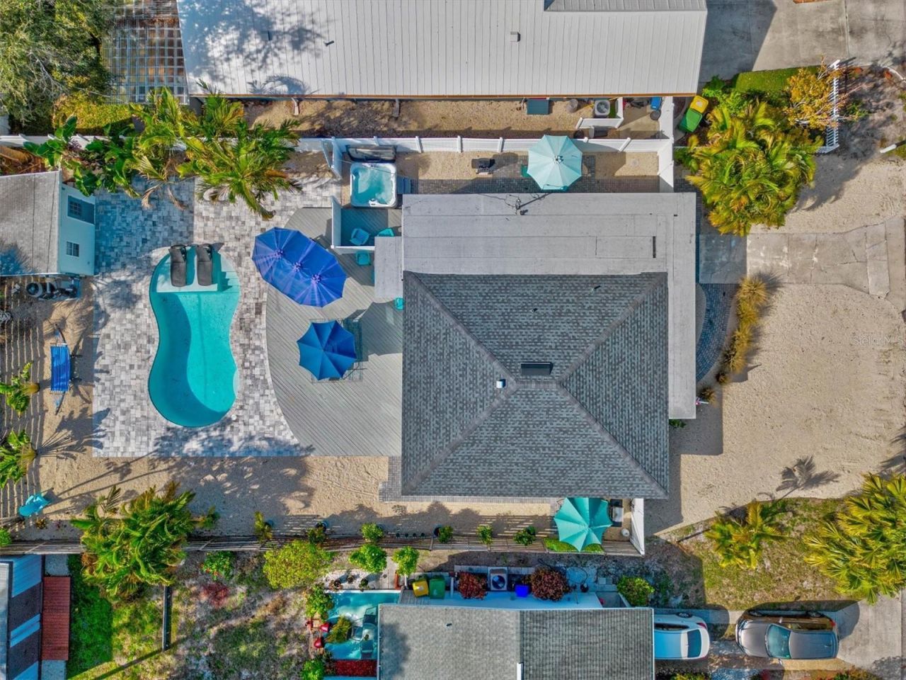 2084 Grove Street, Unit B, Sarasota, FL 34239 Photo